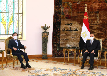 박병석, 이집트 대통령 만나 ‘세일즈 외교’ 펼쳐