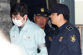 조재범 '성범죄' 판결문 공개 논란…'원칙' 뒤 숨은 법원·변호인