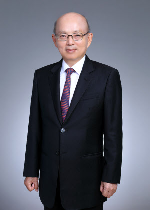안창호 전 헌법재판관, 화우行…형사대응그룹 고문변호사