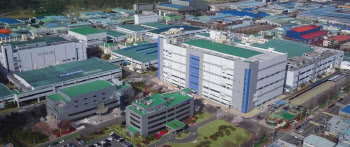 삼성전기, 반도체기판엔 1兆 투자·RFPCB 정리…'선택과 집중' 가속