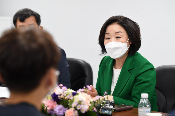 심상정 "국민과 함께 새로운 미래 여는 첫 걸음, 오늘부터 1일"