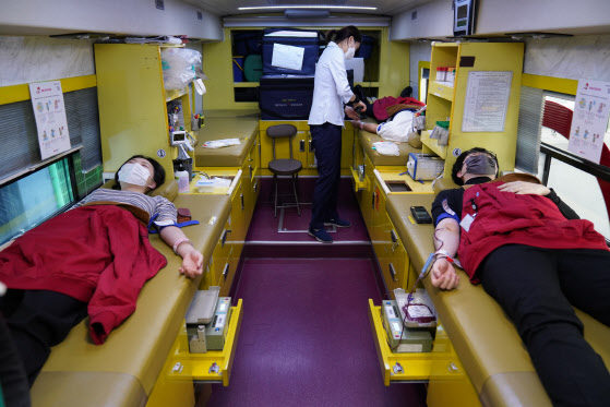 BBQ, 임직원 '생명을 살리는 헌혈 캠페인' 동참