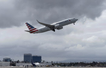 美 주말새 항공기 운항 1900편 취소…무슨 일이?