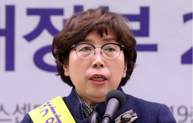 '정치권 입법 로비·횡령' 김용희 한어총 前 회장, 1심서 실형