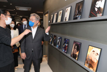 [국회기자24시]"화끈? 확 끄는?"…이재명 캠프는 메시지 수정 중