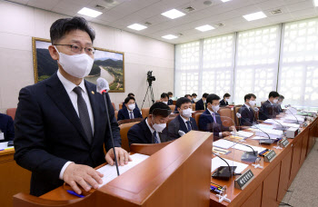 내년 농식품부 예산 8710억 증액…8일 농해수위서 의결