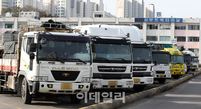 [포토]요소수 재고량 이달말 바닥