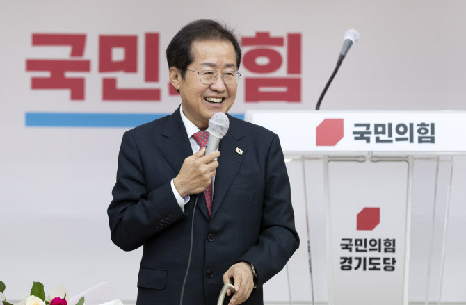 “운동 열심히 하겠다”…홍준표, 2027년 대권 재도전?