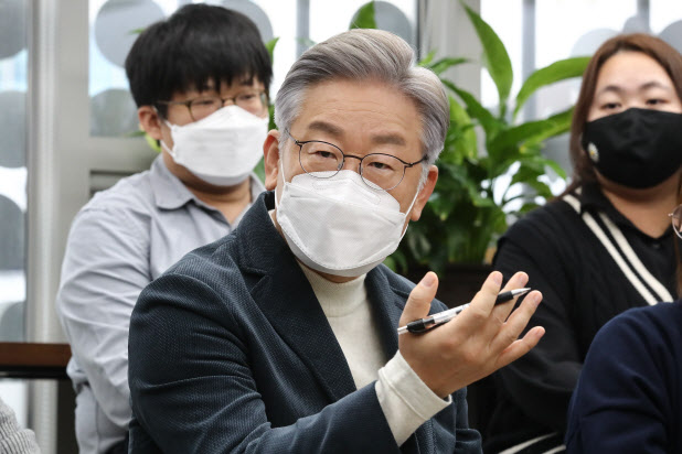 이재명 "성장과 공존 양립 가능…기후문제 헌법에 넣어야"