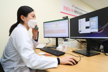 “더 자세히 몸 상태를 점검할 수 밖에 없어요”
