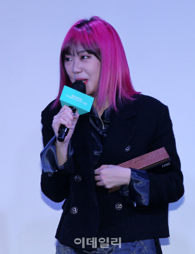 [포토] 홍보대사소감 말하는 가수 이영지