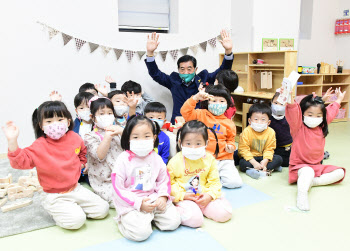 안산시, 생애주기 맞춤형 복지 정착…시민 만족도 커져