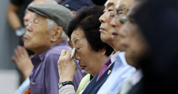 통일부 “이산 1세대 대면상봉 가능시점 5년 남았다”…北 호응 촉구