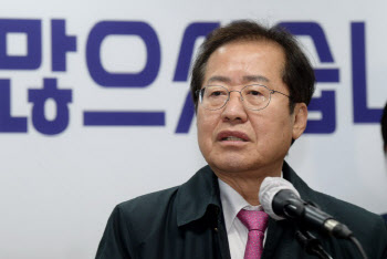 이준석·조수진 고성 충돌…홍준표 "윤석열 속만 타들어 가"