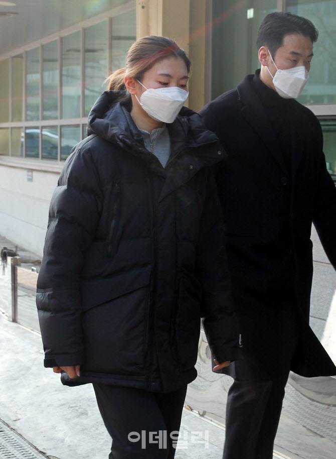 [포토] 심석희, 빙상연맹 스포츠공정위 출석