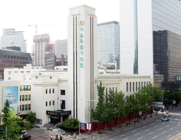 ‘3조 소상공인 지원’ 밀어붙이는 서울시의회…서울시 “과도한 요구”