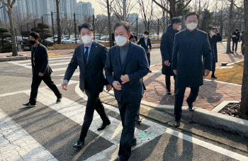 기자 통신영장 친 공수처?…민낯 드러난 '보복 내사' 논란