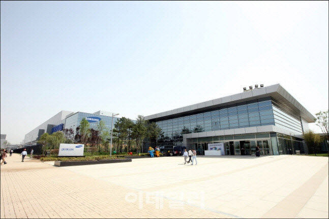 '中시안 봉쇄령' 삼성 반도체 공장, 비상체제 전환