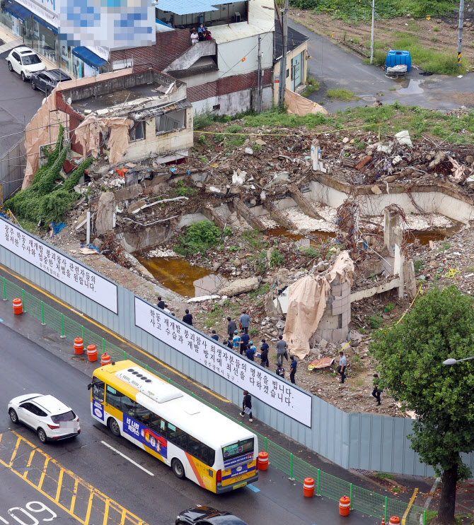 건설사고사망자 300명대로 낮춘다...건설안전3법 정비