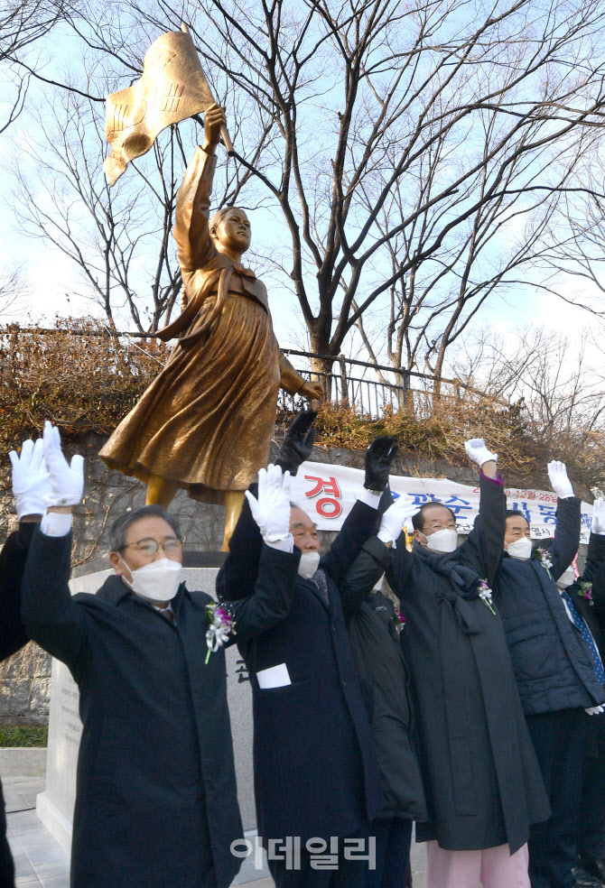 [포토] 순국 100주년 유관순 열사 동상 제막식