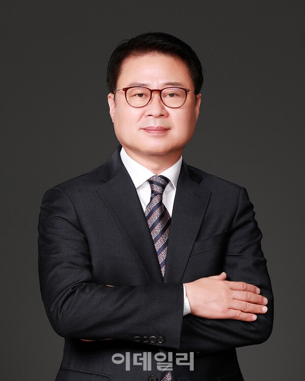 PS21122900283.jpg