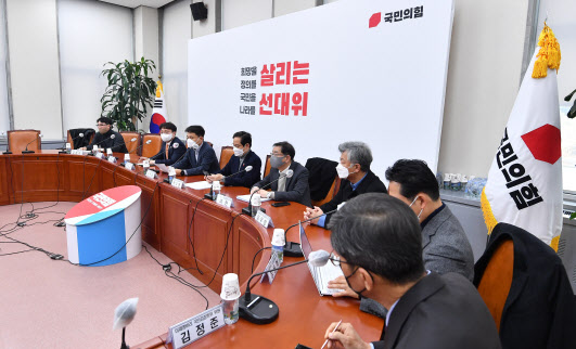 野, 고려대에 이재명 장남 입시 자료 요구…학교 측 “자료 폐기”