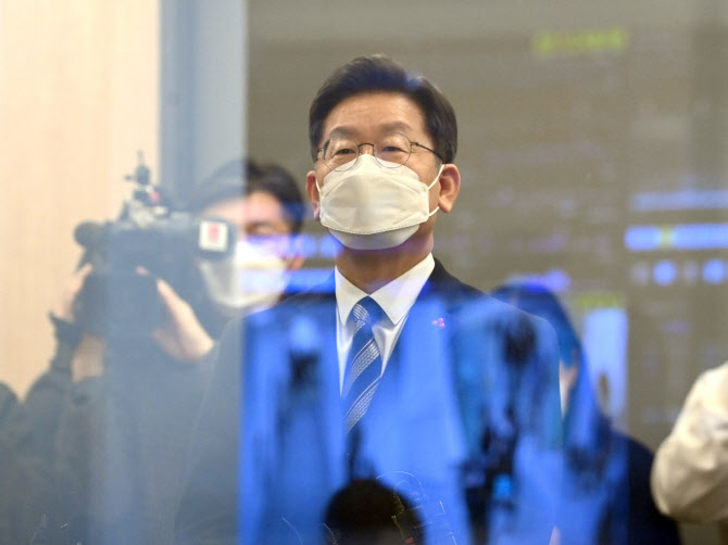 '추진력' 대신 '부드러움'…이재명, 대선 슬로건 교체