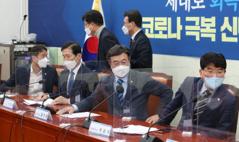 靑·당국 반대, 야당 공백기 불구 `설 전 추경` 드라이브 거는 민주당