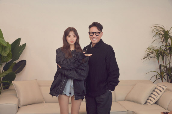 LG 가상인간 래아, 가수 데뷔…윤종신이 프로듀싱