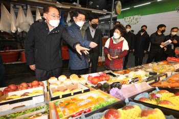 김종훈 농림차관 “축산물 공급망 강화…수급 안정적 관리”