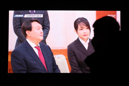 국민의힘, 김건희 방송에 "정치적 중립성 훼손"