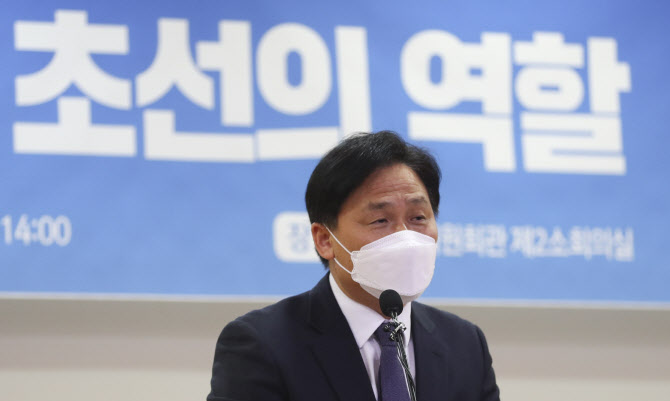 與 선대위 "이준석, 청년 괴벨스 같다…네거티브로 1등 못해"