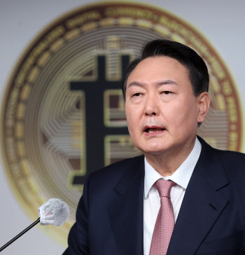 `토리 아빠` 윤석열 "반려동물 진료비 부담 낮출 것"