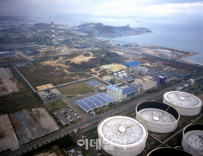 코스모화학, 에코프로비엠과 341억원 규모 황산코발트 공급 계약