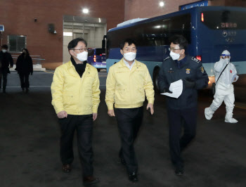동부구치소 코로나19 밀접 접촉자 관리 부실?…법무부 "사실과 다르다"