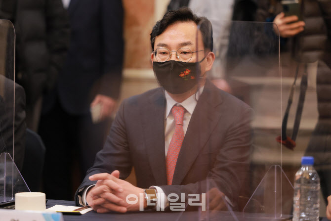 [포토]김영호 IMM 프라이빗에쿼티 대표, 금감원 주최 간담회 참석