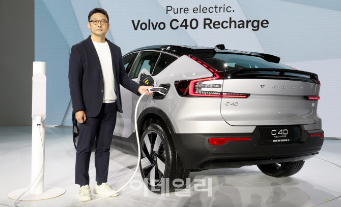 [포토]볼보 순수 전기 SUV 'C40 리차지', 1회 충전시 최대 356km 주행가능