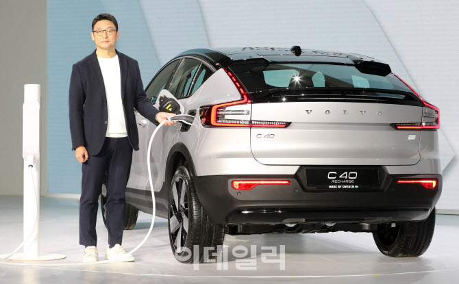 [포토]볼보 전기SUV 'C40 리차지', 1회 충전시 최대 356km 주행가능