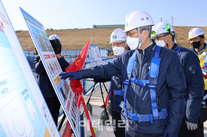 정재훈 한수원 사장, 신고리 5·6호기 건설현장 안전 점검