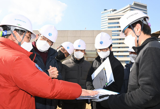 조청식 수원시장 권한대행 “경기융합타운 현장, 교통책 선제 대응해야”