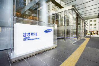 4년만에 차보험 흑자 삼성화재…"영업용차 보험료는 인상"(종합)