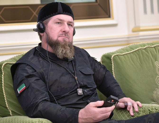 잔혹성 악명 높은 친러 체첸 민병대, 우크라 진입했다