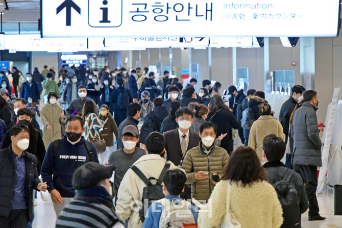 [포토]이른 아침부터 북적이는 공항