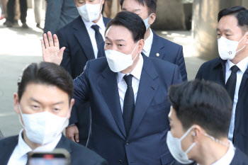 윤석열 당선인, 조 바이든 미국 대통령과 통화