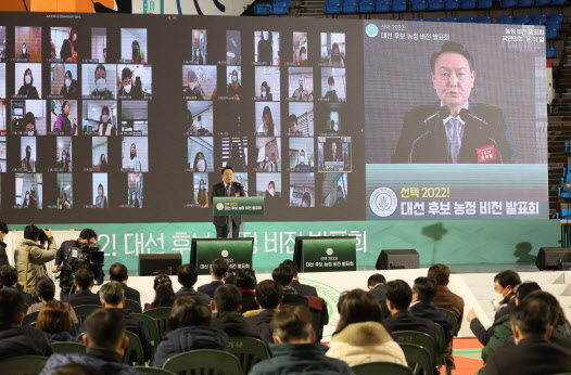 현안 쌓였는데 농업전문가 한명 없는 인수위…"소는 누가 키우나"