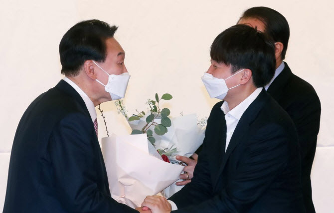국힘, 비례대표 9등급 공천시험 도입…"돈 공천 고리 끊겠다"