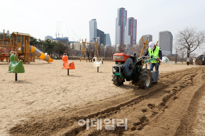 [포토]봄이 왔어요! 기지개 켜는 한강