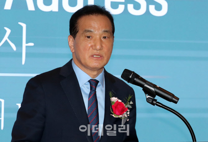 [포토]개관식에서 환영사하는 우희명 AC호텔 바이 메리어트 서울 강남 회장