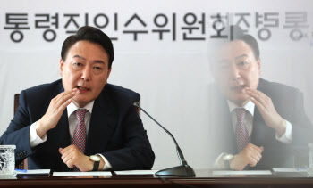 "英예산책임청처럼 정권서 독립된 재정委 만들어야"