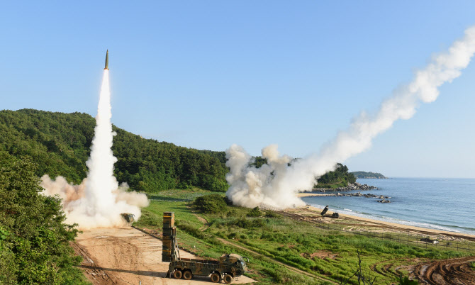 北, 결국 ICBM '도발'…취임 전 대북 리스크 떠안은 尹(종합)